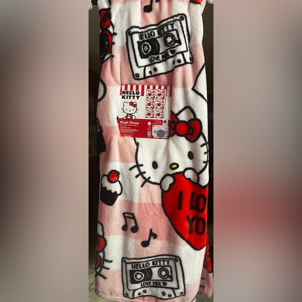 HK plush throw